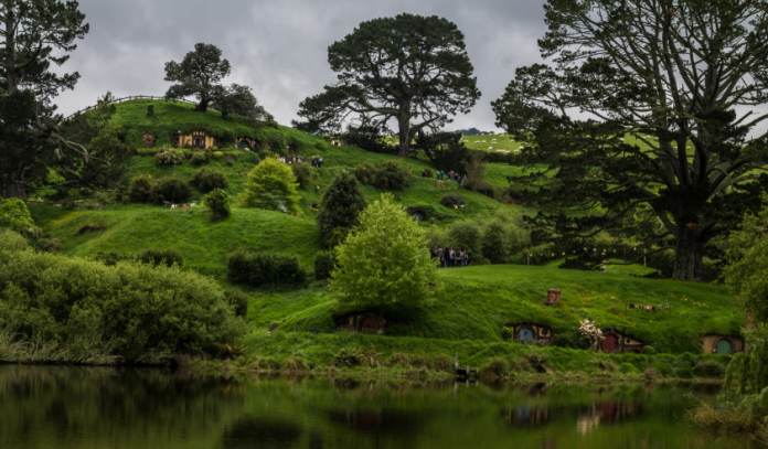 New “Lord of the Rings” series returns to New Zealand’s “Middle-Earth”