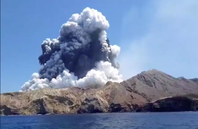 More deaths expected following New Zealand’s White Island eruption