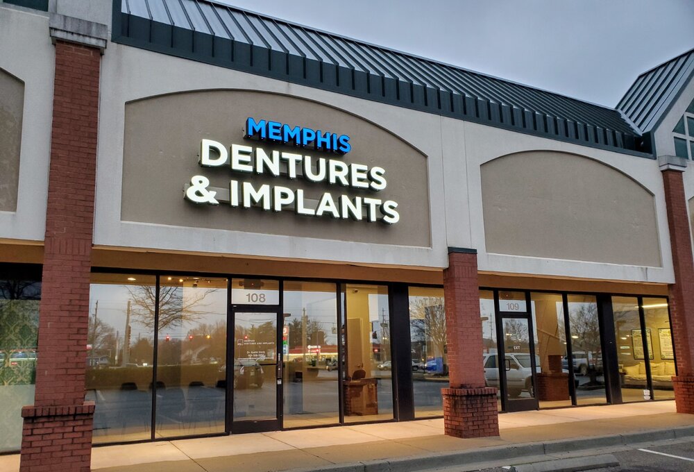 Memphis Dentures and Implants