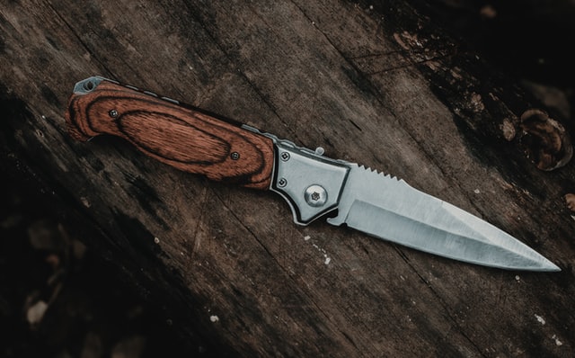 C’est La Vie with Your Bowie – 3 Best Online Stores to Buy French Knives