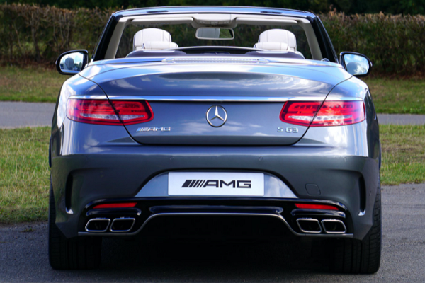 One of the best Mercedes Dealers in Houston