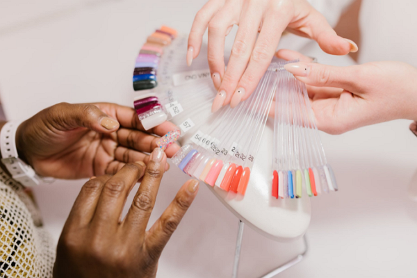 Top Nail Salons in Tucson