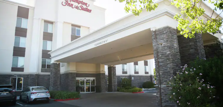 Hampton Inn & Suites Fresno