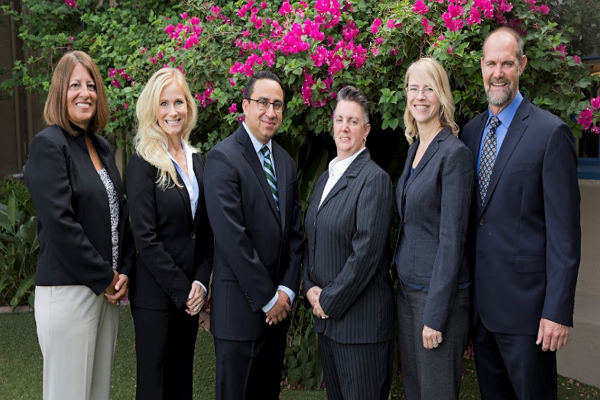 Good Contract Attorneys in Tucson