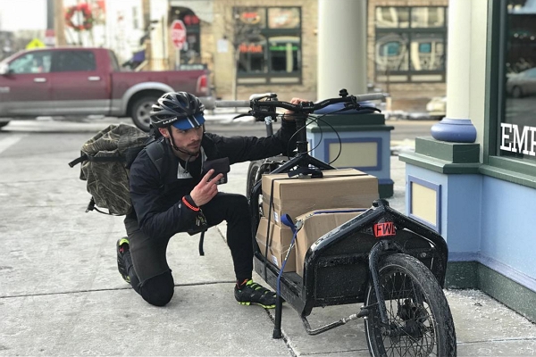 Courier Services in Milwaukee