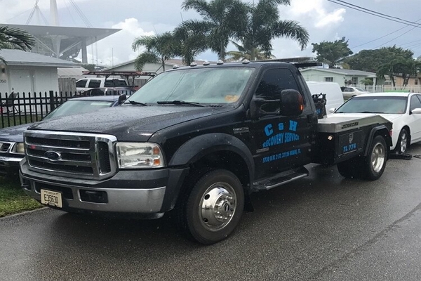 Top Towing Services in Miami
