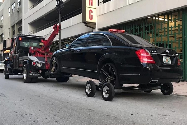 Good Towing Services in Miami