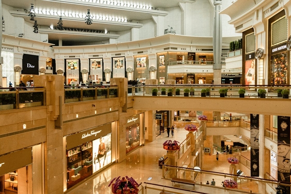 Shopping Centre in Arlington