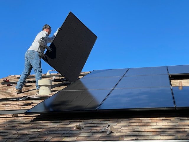 Best Solar Battery Installers in Bakersfield, CA