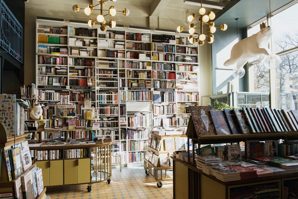 Top Bookstores in Omaha