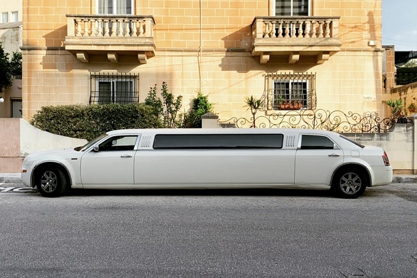 Good Limo Hire in Anaheim