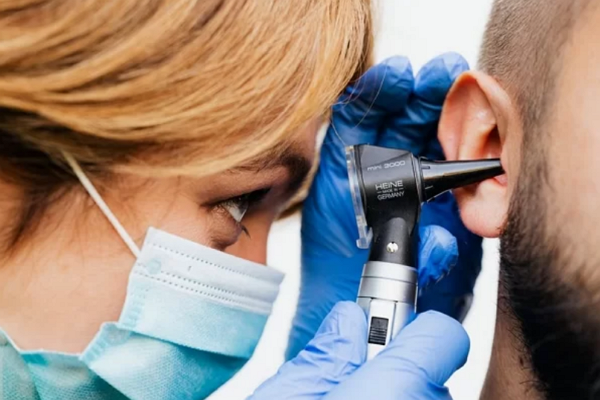 Good Audiologists in Miami