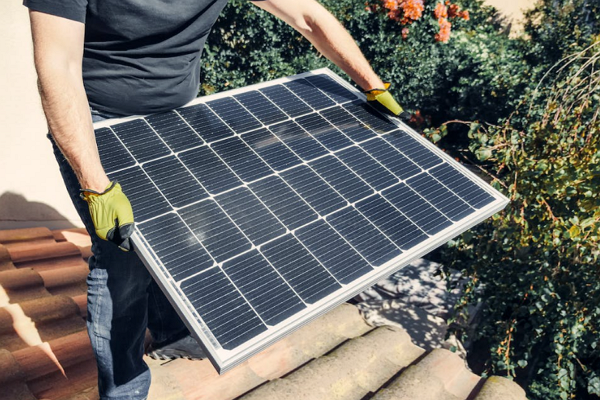 Top Solar Panel Maintenance in Oakland