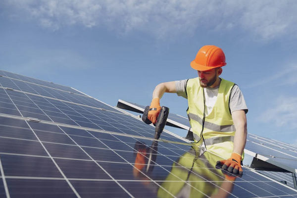 Top Solar Panel Maintenance in Long Beach