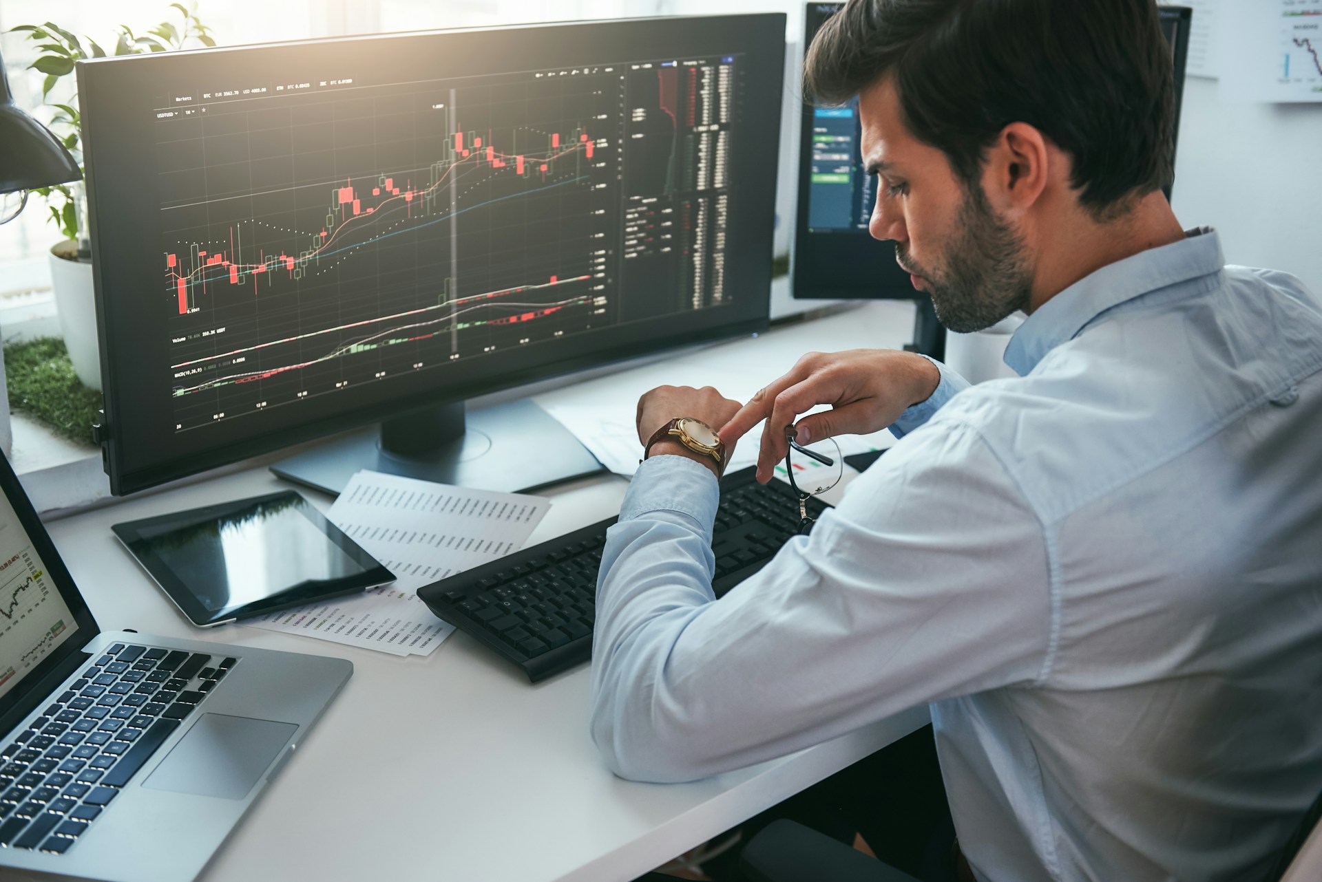 Risks of Using Leverage in Scalping